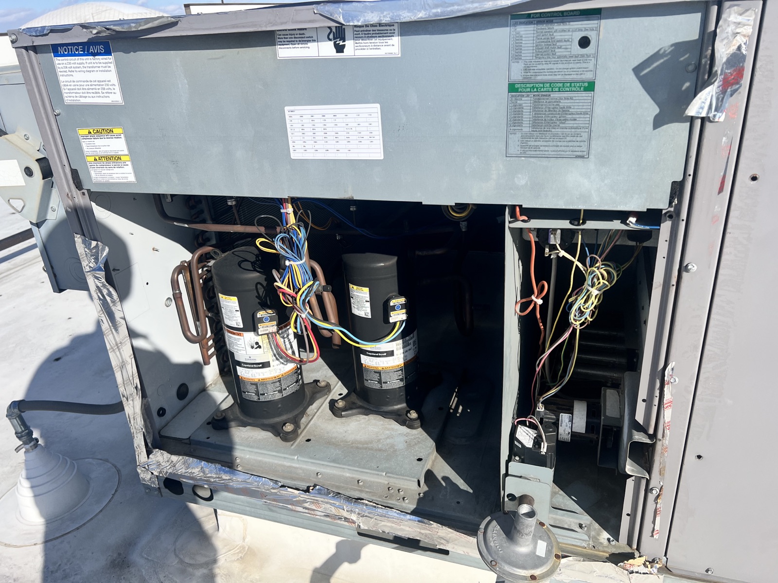 Commercial rooftop unit repair